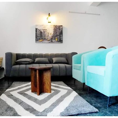 The Periwinkle Homestay Bhīm Tāl Екстериор снимка