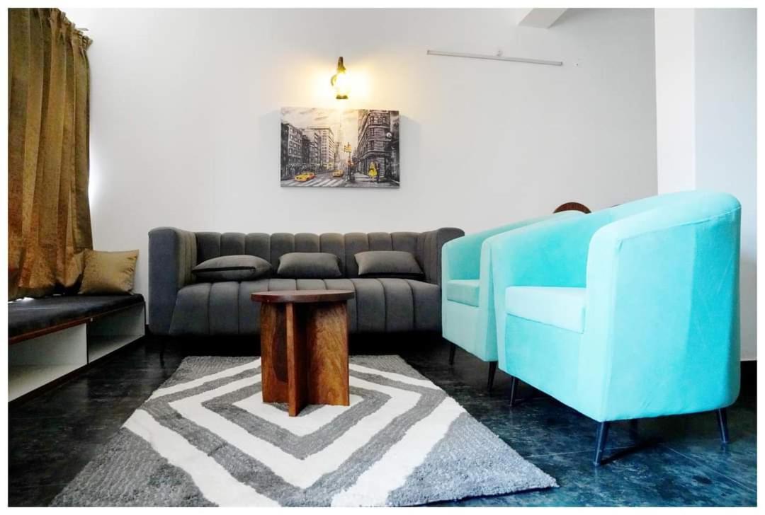 The Periwinkle Homestay Bhīm Tāl Екстериор снимка