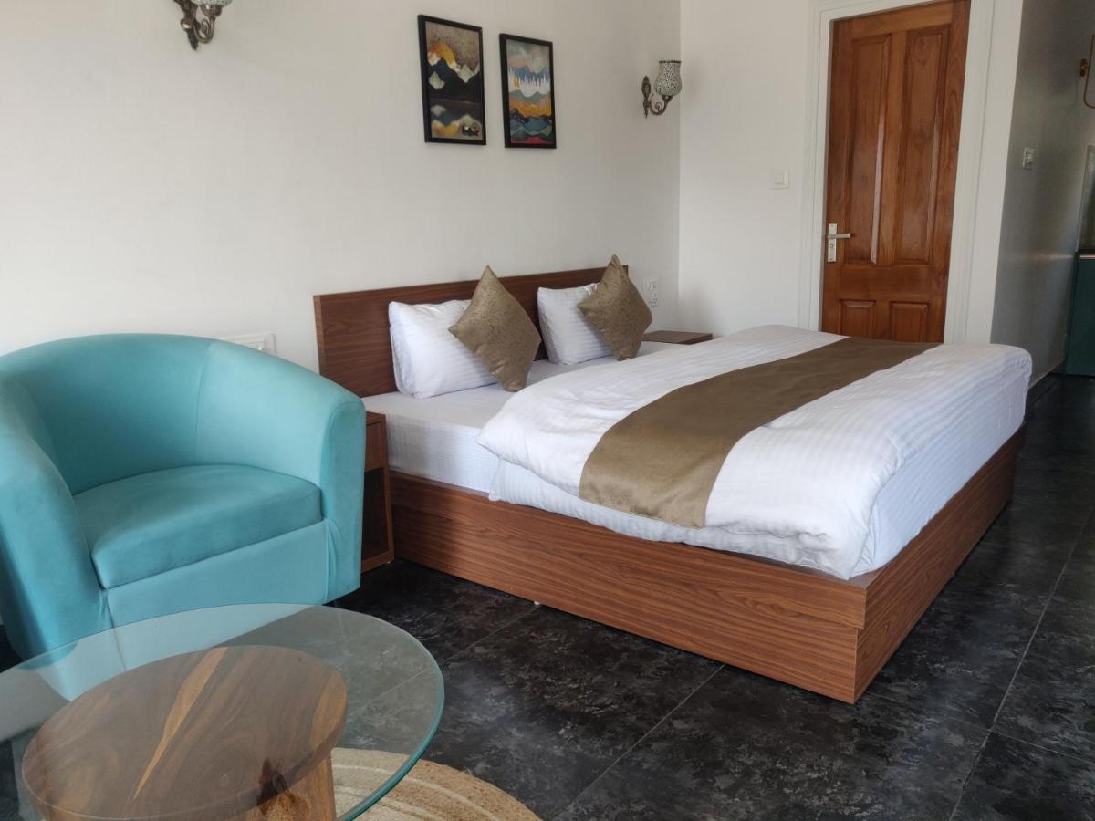 The Periwinkle Homestay Bhīm Tāl Екстериор снимка