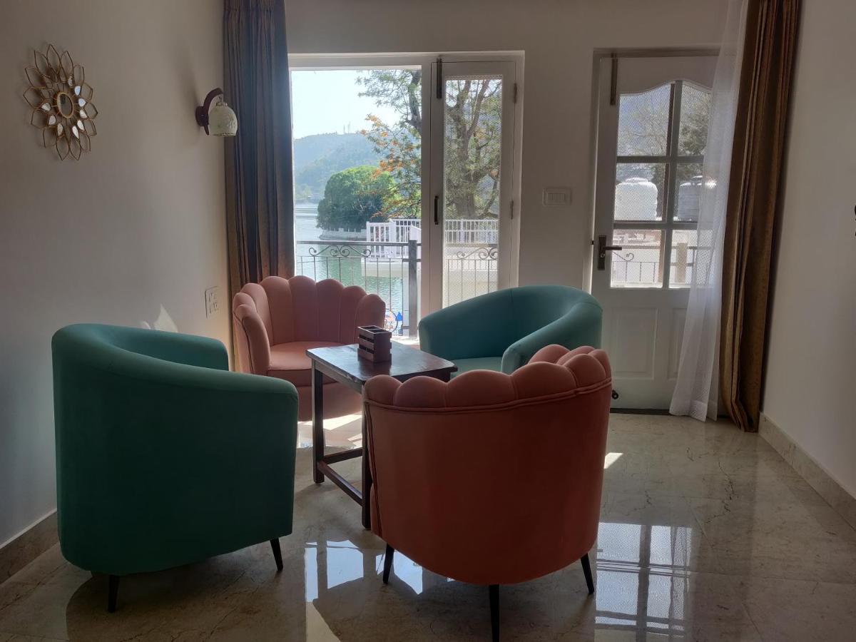 The Periwinkle Homestay Bhīm Tāl Екстериор снимка